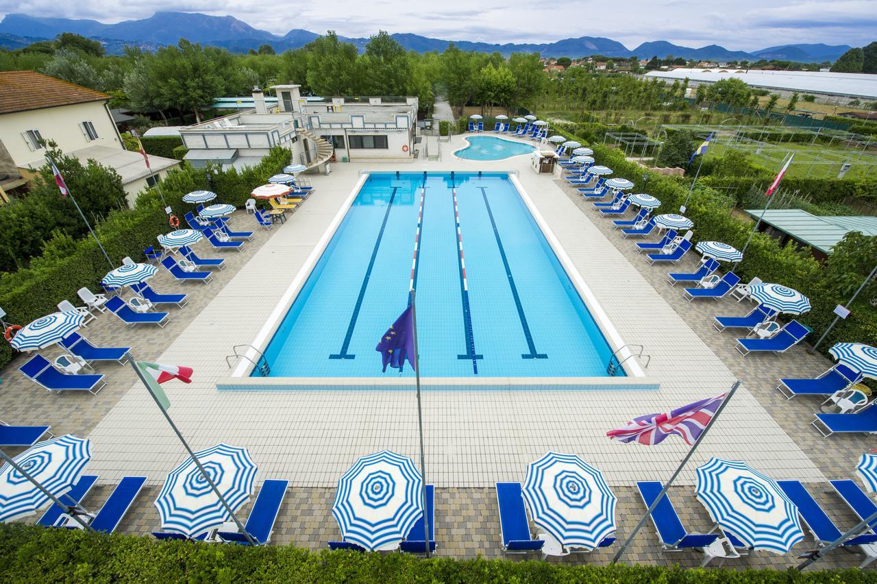 Camping La Pineta Viareggio Exterior foto