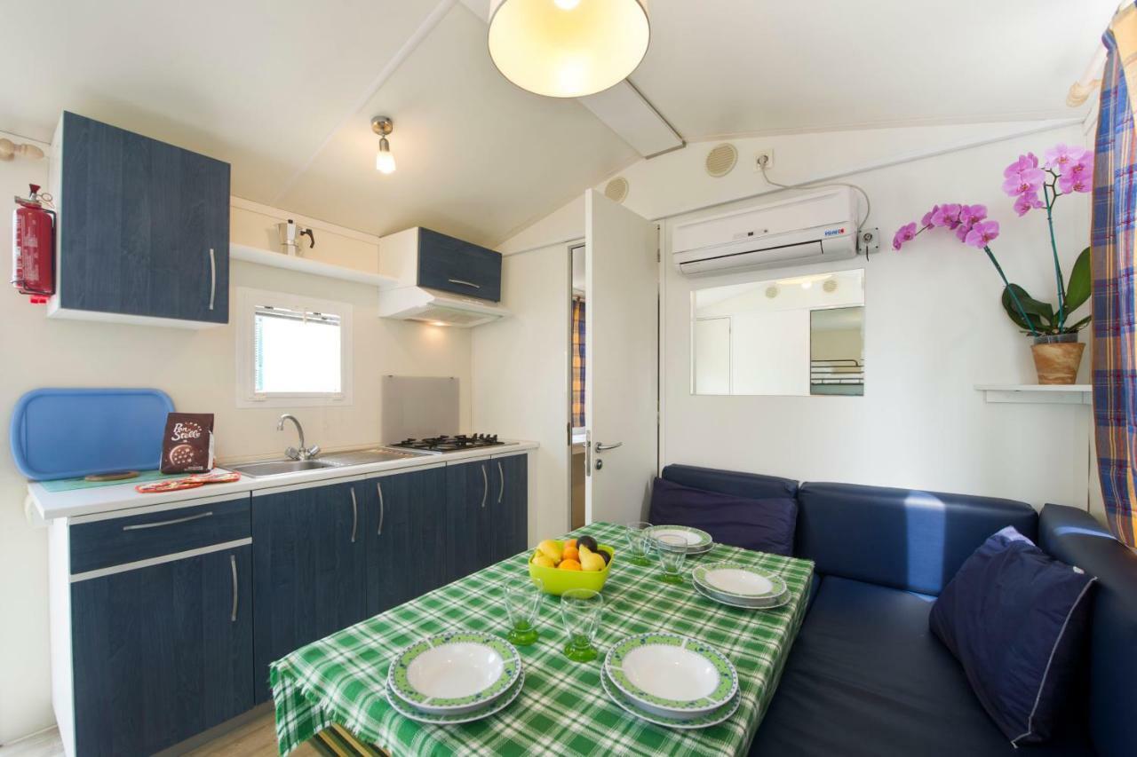 Camping La Pineta Viareggio Exterior foto