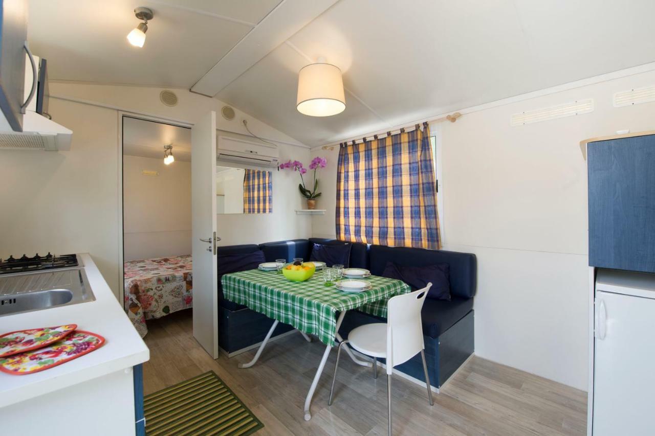 Camping La Pineta Viareggio Exterior foto